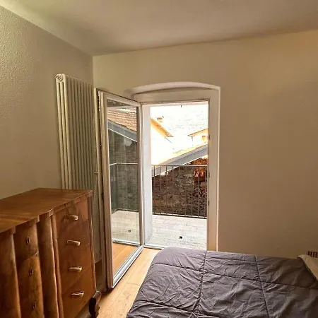 Casa Tau - Casa Tipica Del Di Apartment Pianello Del Lario